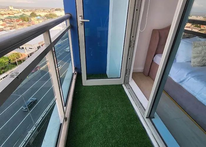 M - 1 Bedroom At Azure Residences *