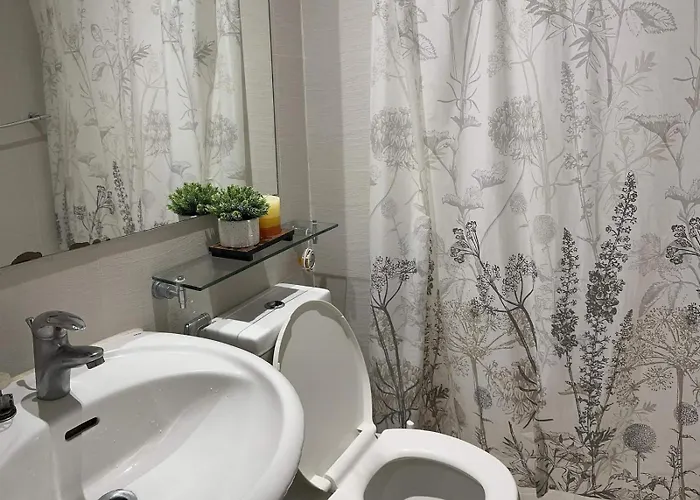M - 1 Bedroom At Azure Residences *